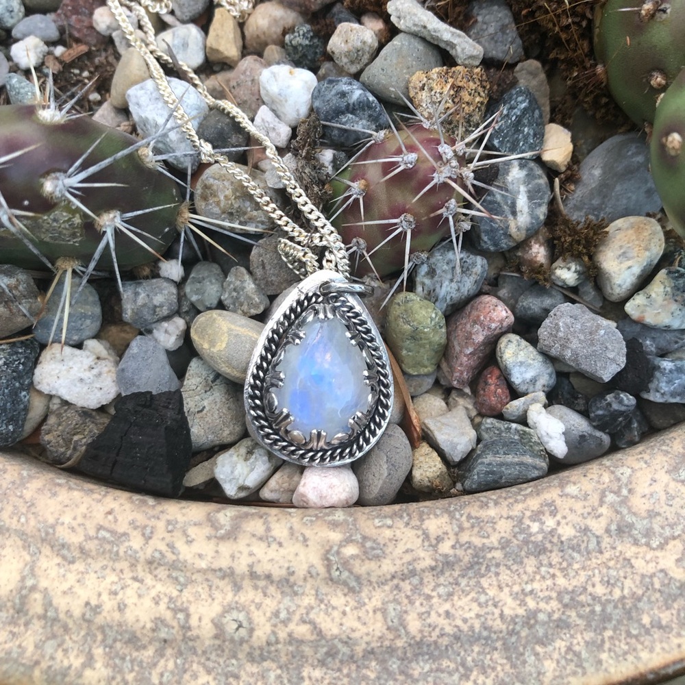Handmade Sterling Silver Teardrop Moonstone Pendant - Picture 4 of 7